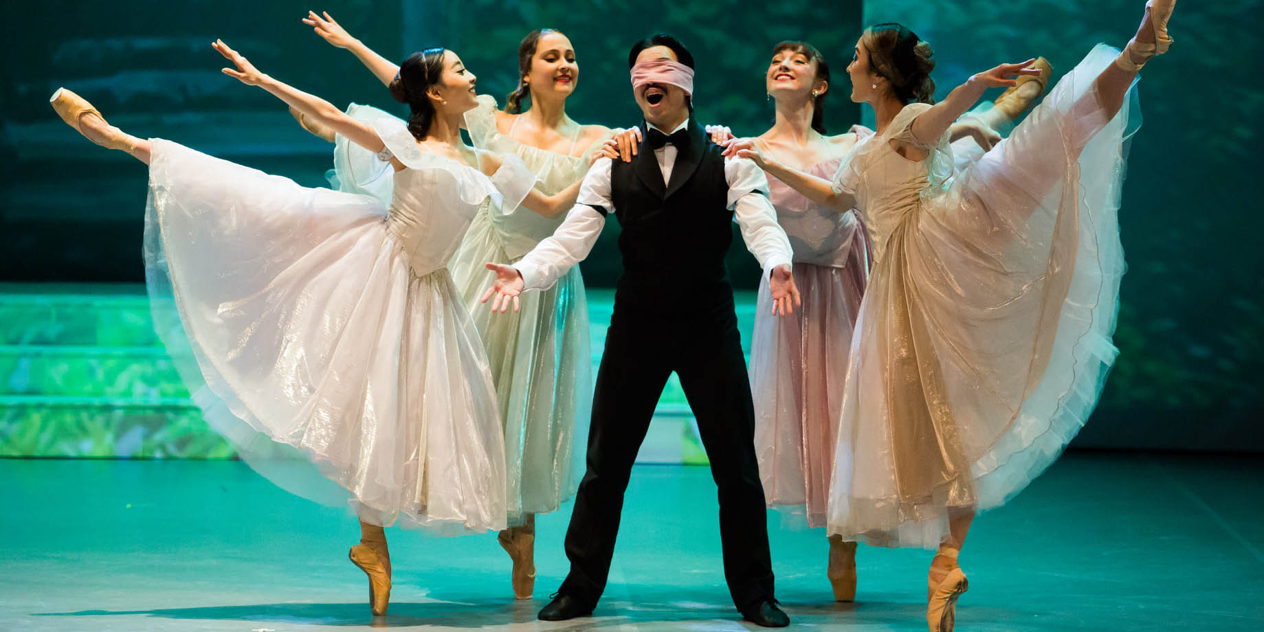 Teatrul de Balet Sibiu reprogramează spectacolul „Dama cu camelii”