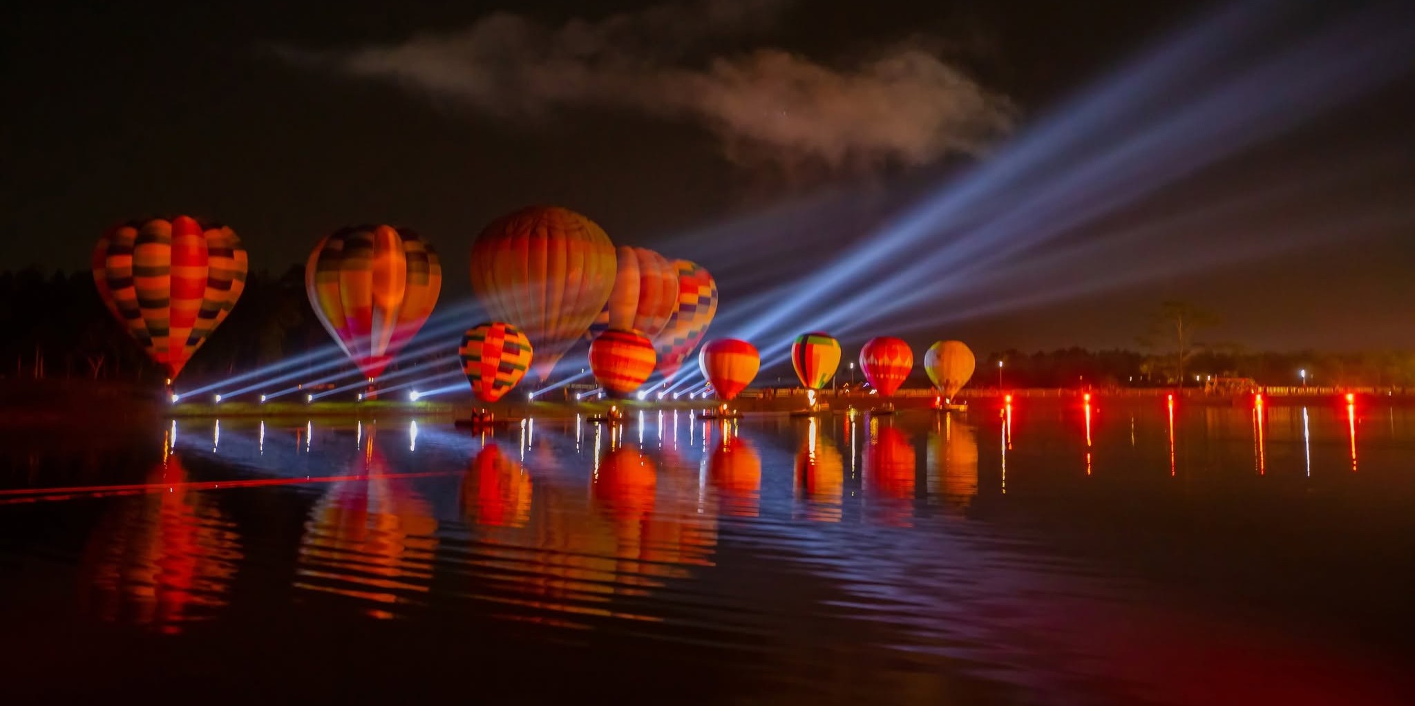 Luminaria, festivalul care schimbă perspectiva: ce se întâmplă la Corbu în trei zile de august