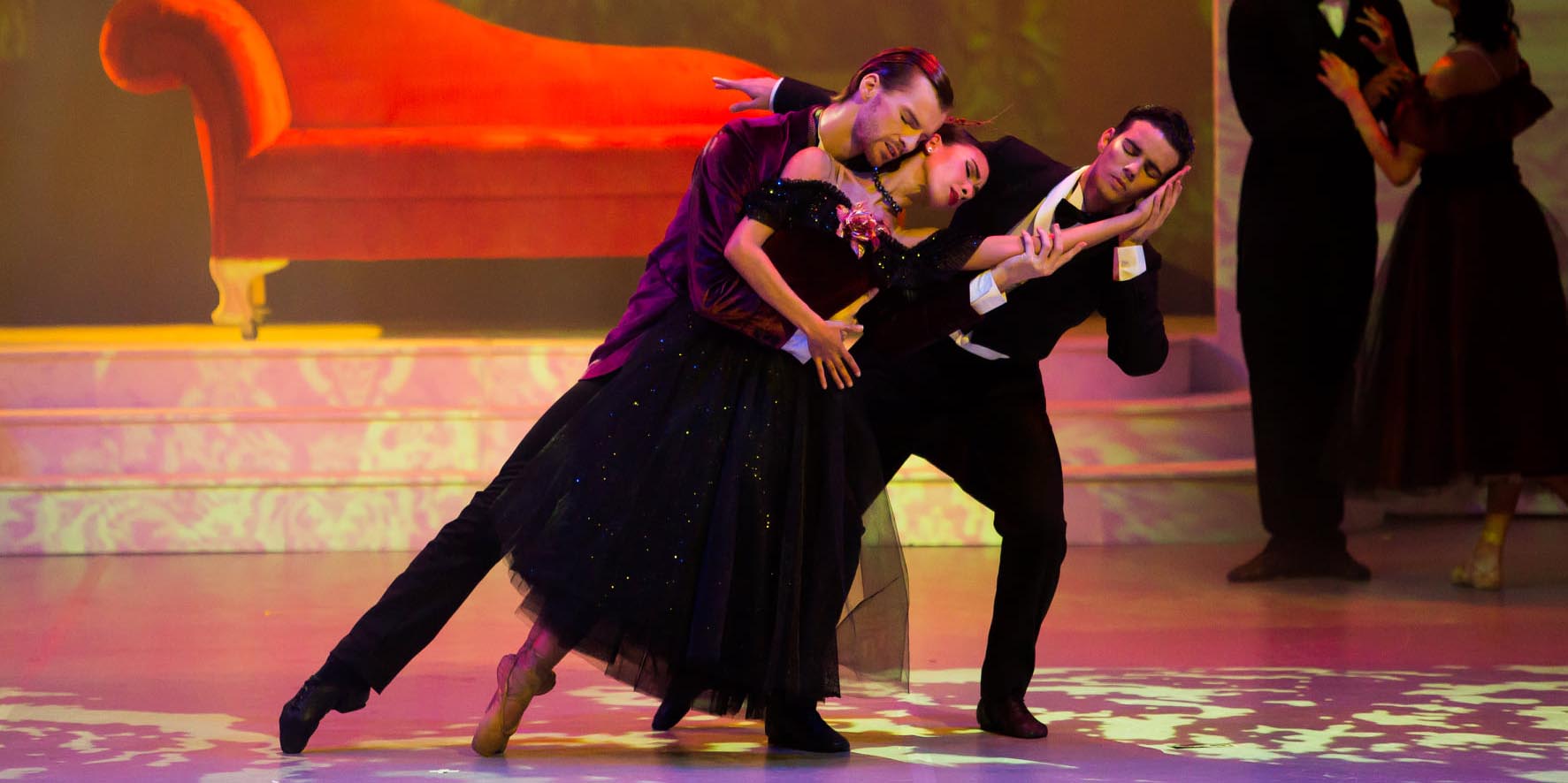 Teatrul de Balet Sibiu încheie anul cu cinci spectacole sold-out.