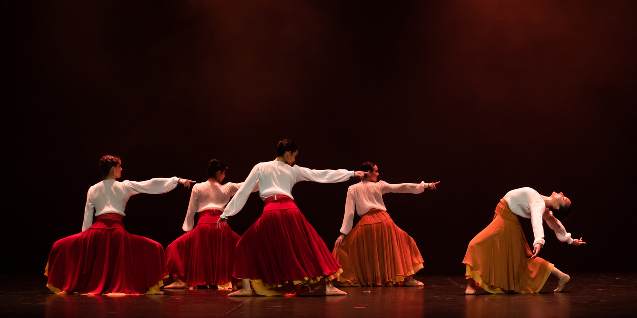 Baletul sibian dansează spectacolul „În numele bucuriei”, în aer liber la FITS
